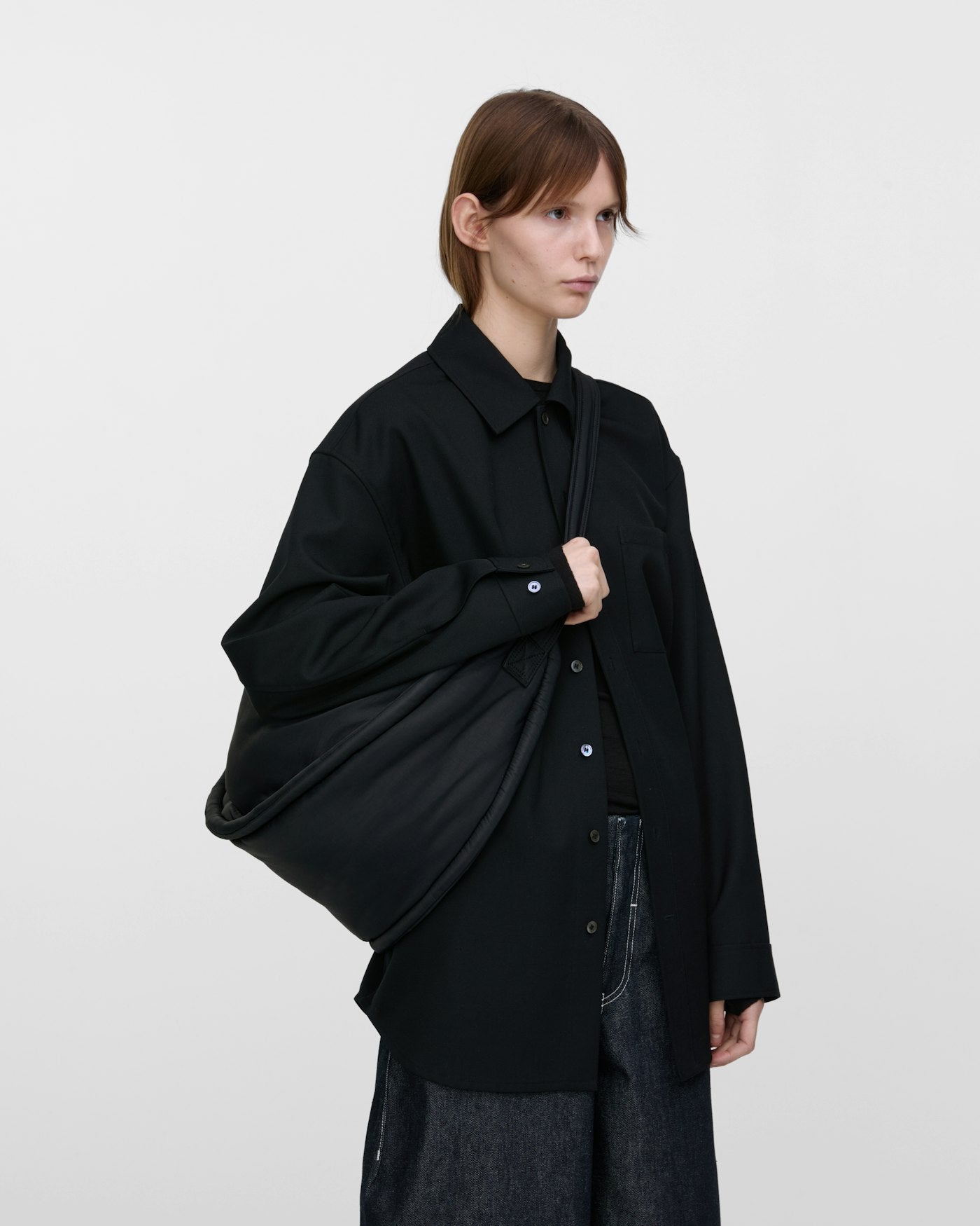 Curve Crossbody Bag Round Large Black
