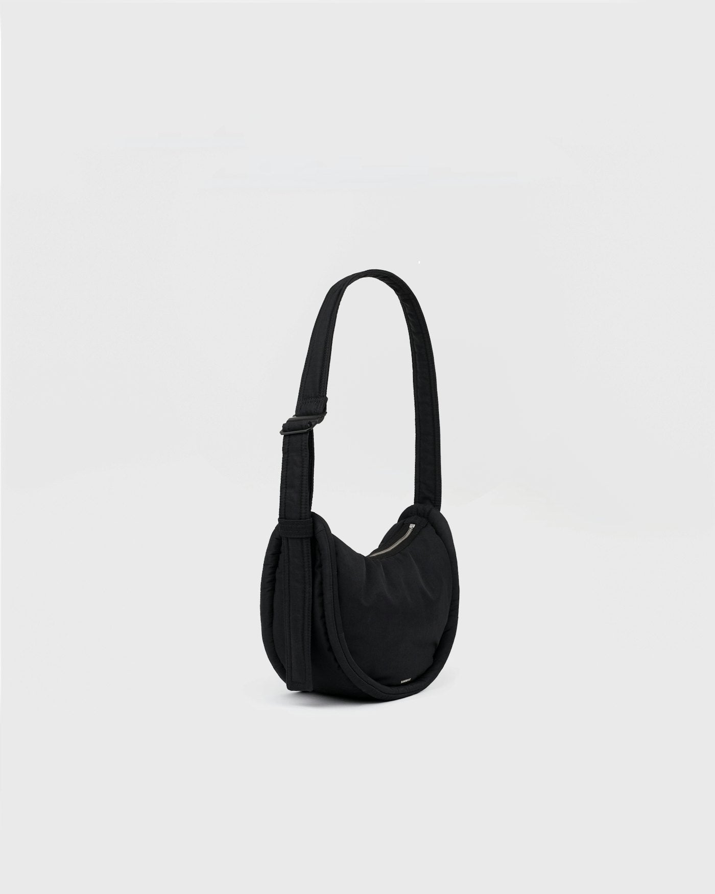 Curve Crossbody Bag Round Small Black