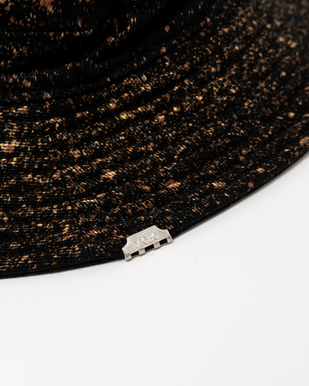 DECHO Bucket Hat Dye Black