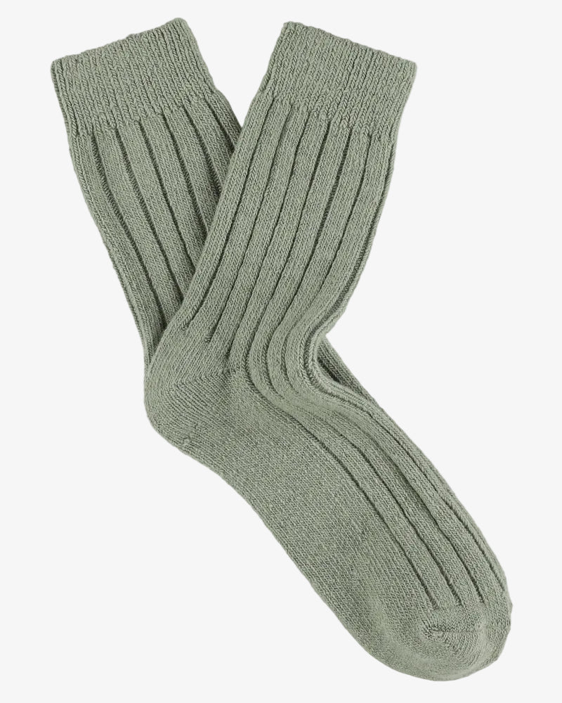 Escuyer Cashmere Crew Socks Light Green