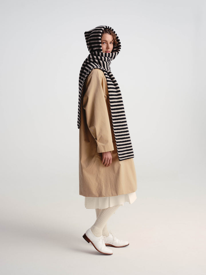 JG Striped Brushed Hood Scarf Black/Oatmeal