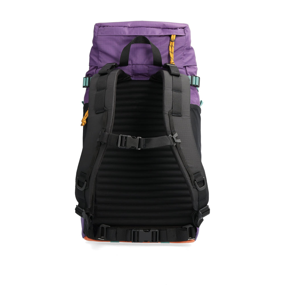 Topo Designs Mountain Pack 16L Loganberry/Bone White