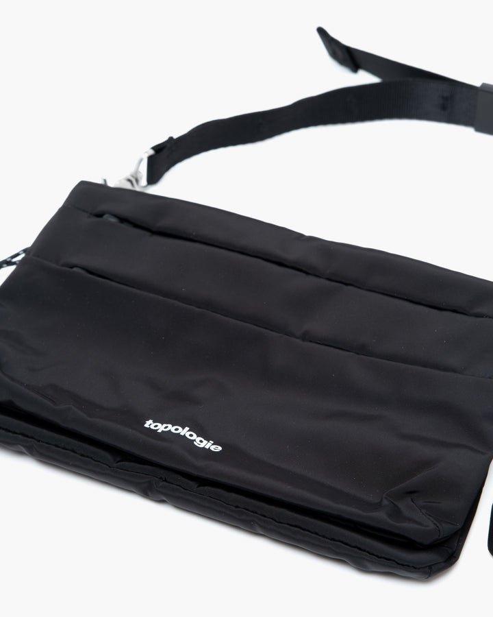 Topologie Wares Flat Sacoche Small Black Tech Sateen + Utility Sling Wide Black