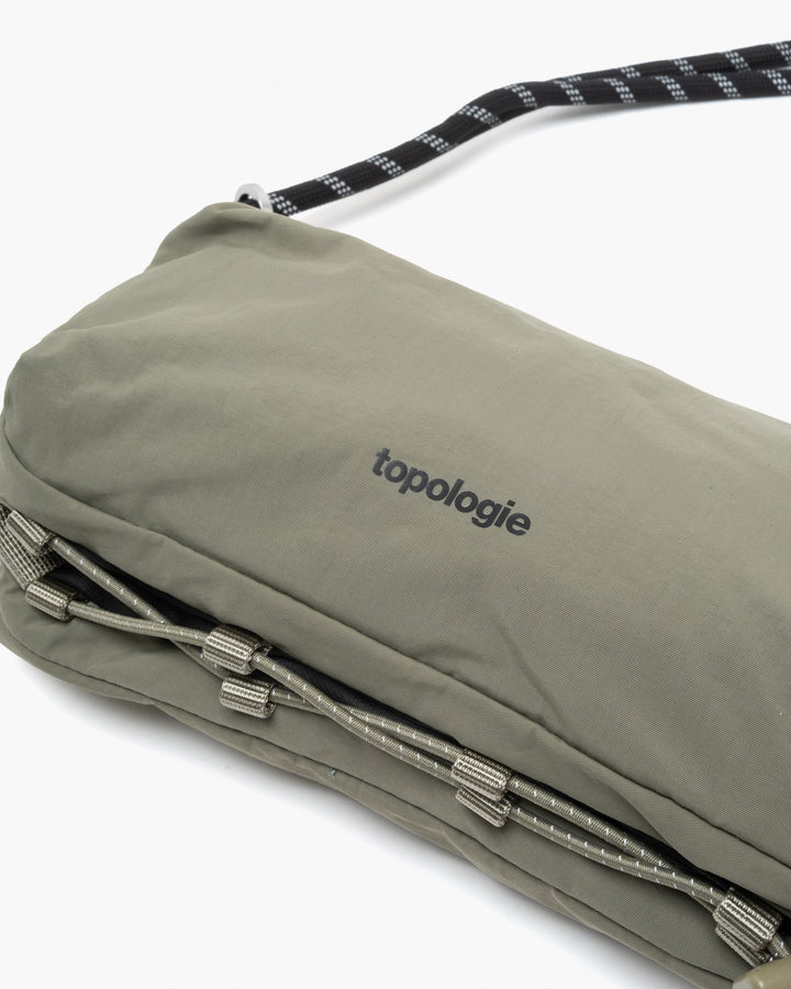 Topologie Wares ボトルサコッシュ モスグリーン + 8mm編み込みO型ロープ ミッドナイトブルー