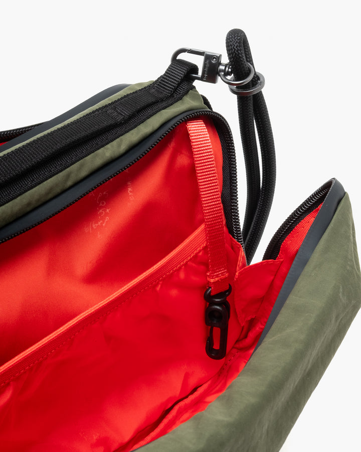 Topologie Wares ボトルサコッシュ ラージ ディープフォレスト + 8mm ロープストラップ ブラック