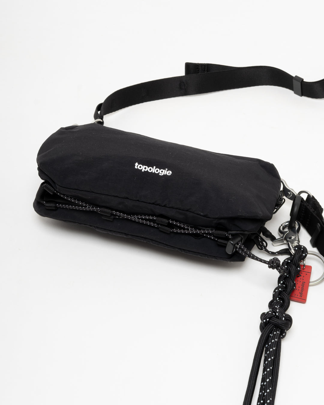 Topologie Bottle Sacoche Medium Black Papery + Utility Sling Wide Black Sinnet Keychain Black Reflective