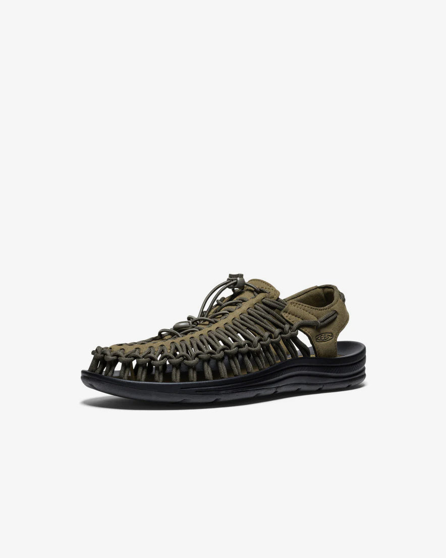 KEEN Men's Uneek  : Dark Olive/Black