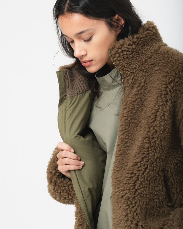 G.o.D Alpine Jacket Makalu Fur Shitake