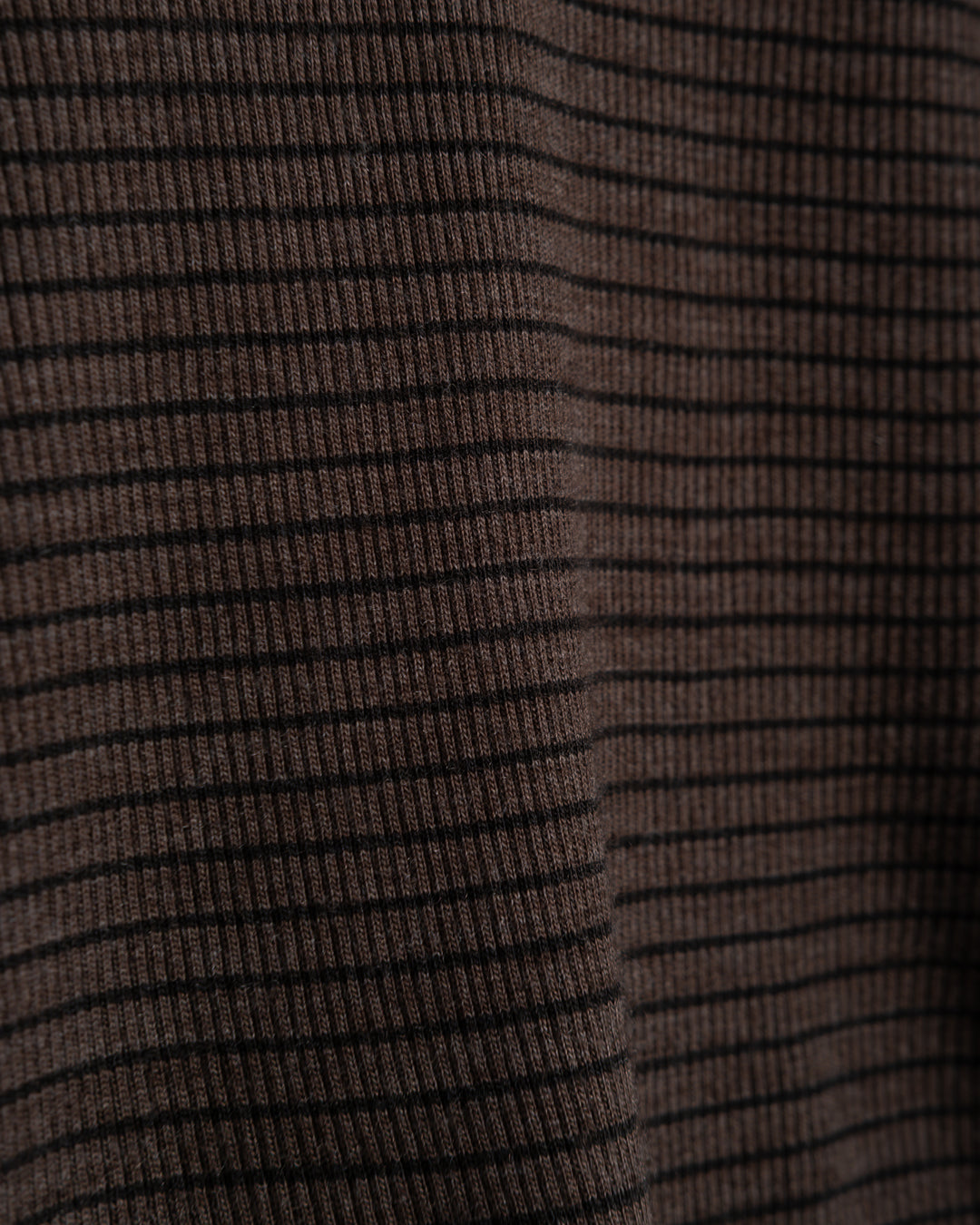 G.o.D Turtle Neck Rib Wool Sepia