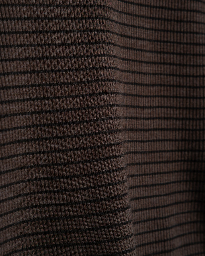 G.o.D Turtle Neck Rib Wool Sepia