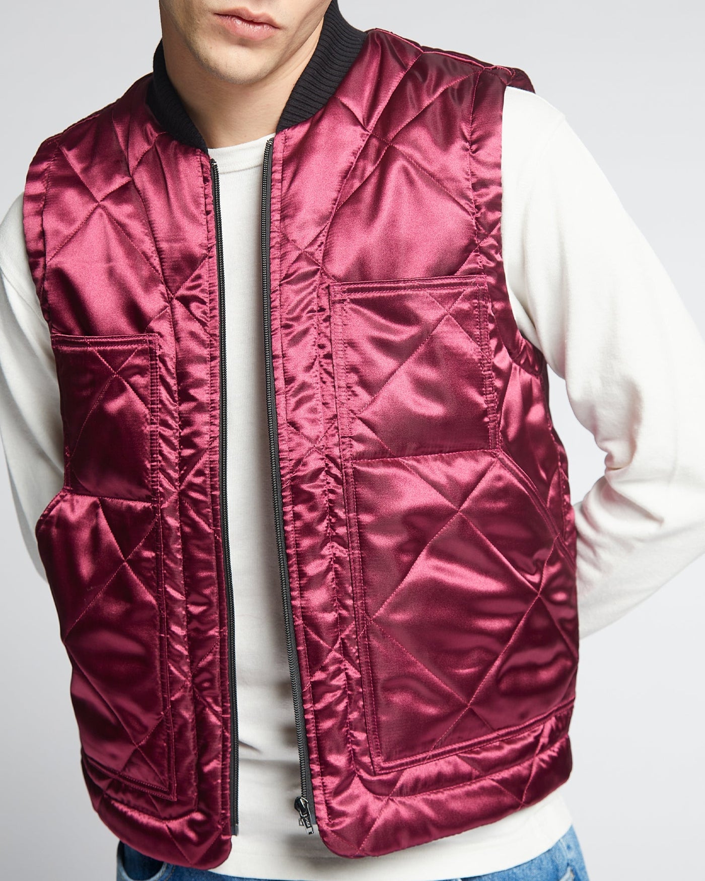 Frosthammer Diamond Quilt Wine