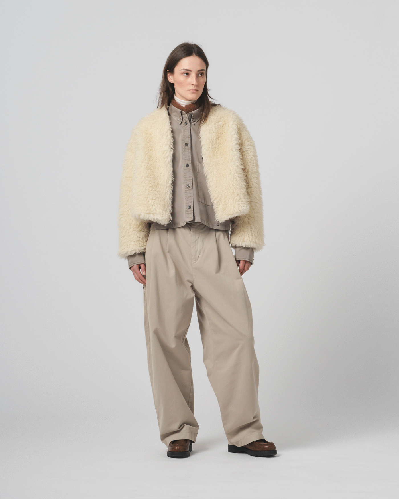 Ambassador Pants Gabardine Satin Oyster