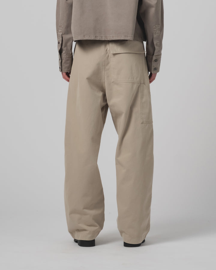 アンバサダーパンツ ガバーディンサテン オイスター