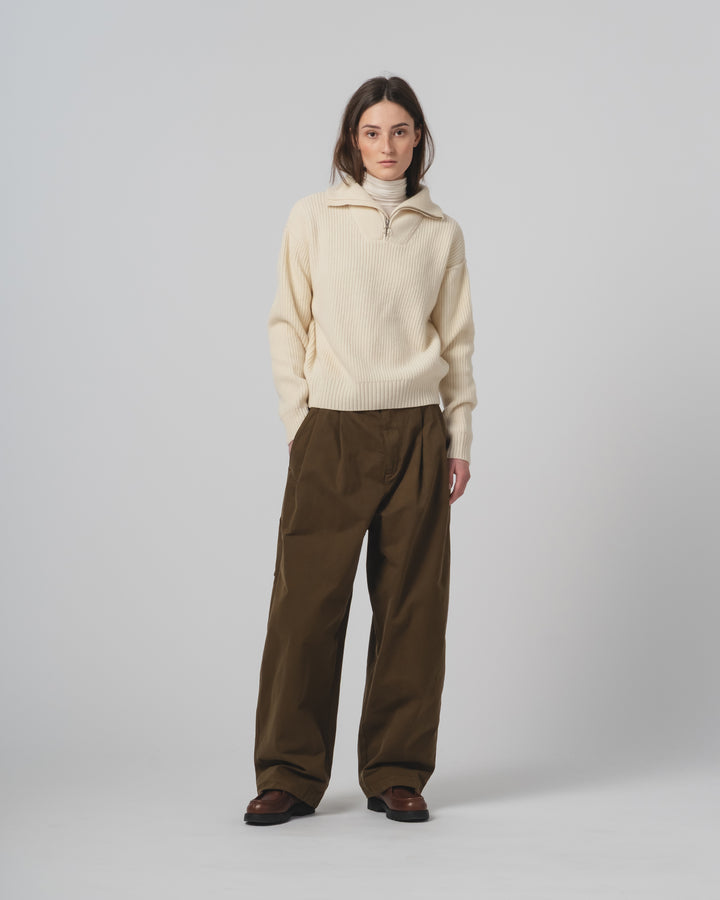 アンバサダーパンツ　ガバリンサテン　ジャバブラウン