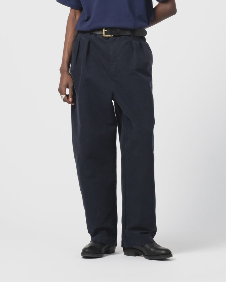 オフィサー チノ ネブラスカ コットン インク ブルー