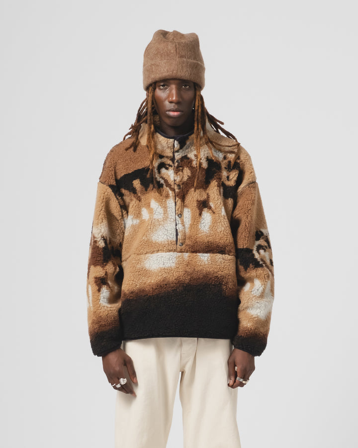 アリゾナ・スウェット・ウルフ・フリース・キャメル