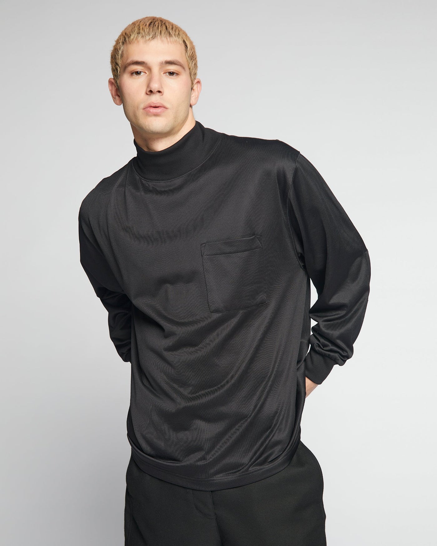 Liam Sweater Bronx Fleece Black