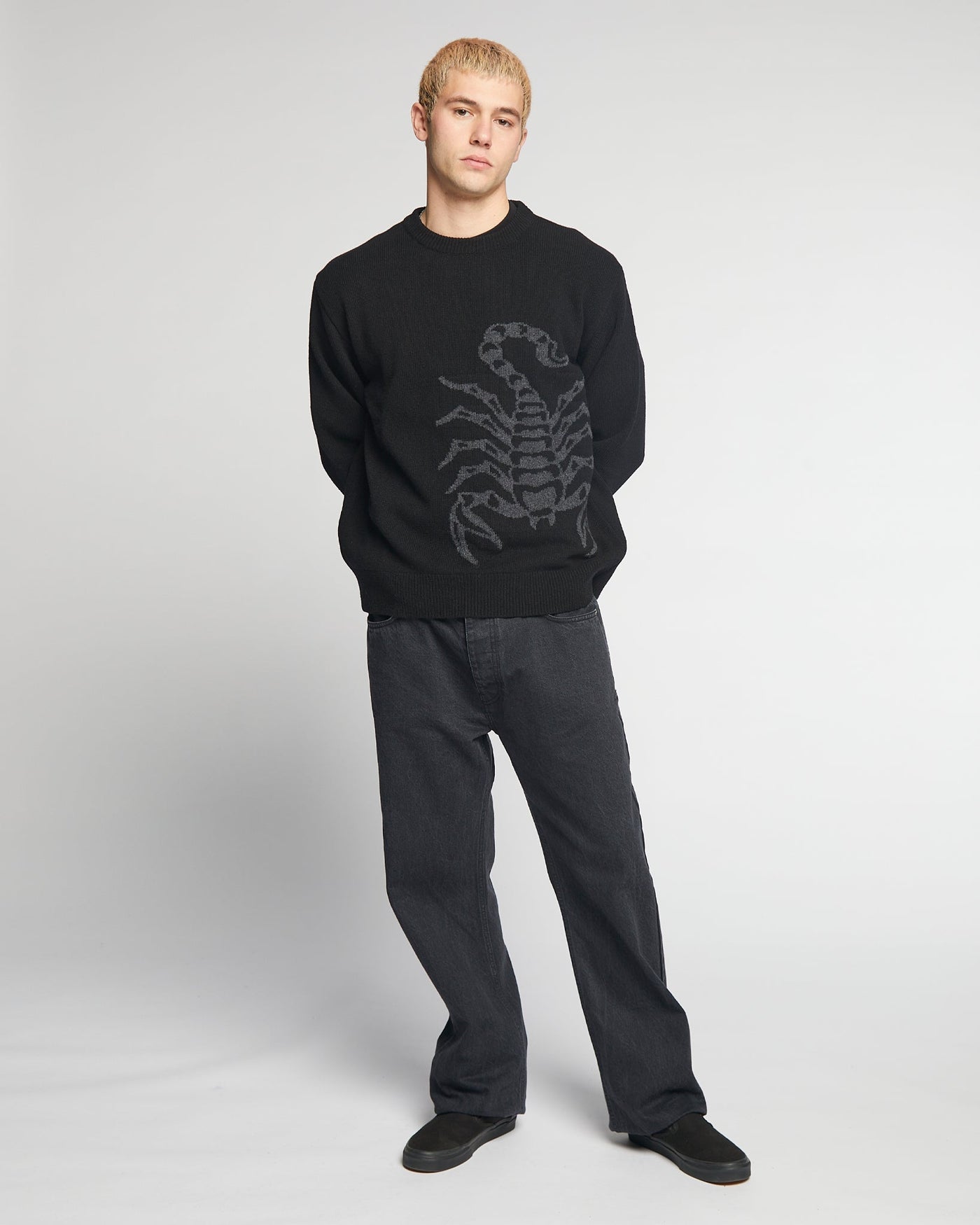 Scorpio Sweater Delta Black