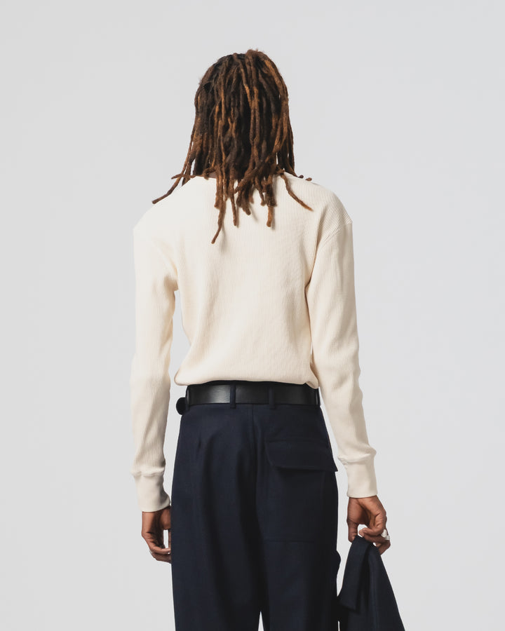 長袖サーモワッフルTシャツ（オフホワイト）