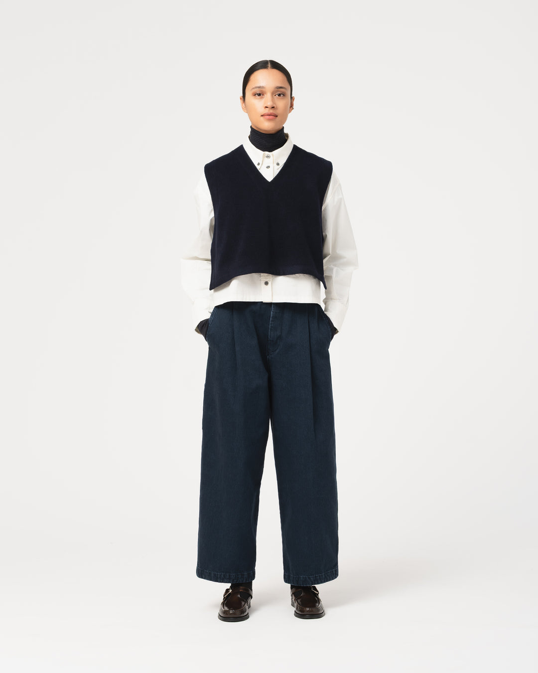 G.o.D Vee Vest Pachuca Wool Navy