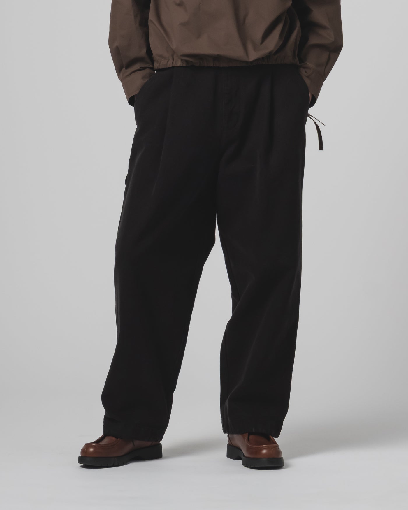 G.o.D British Worker Canvas Black