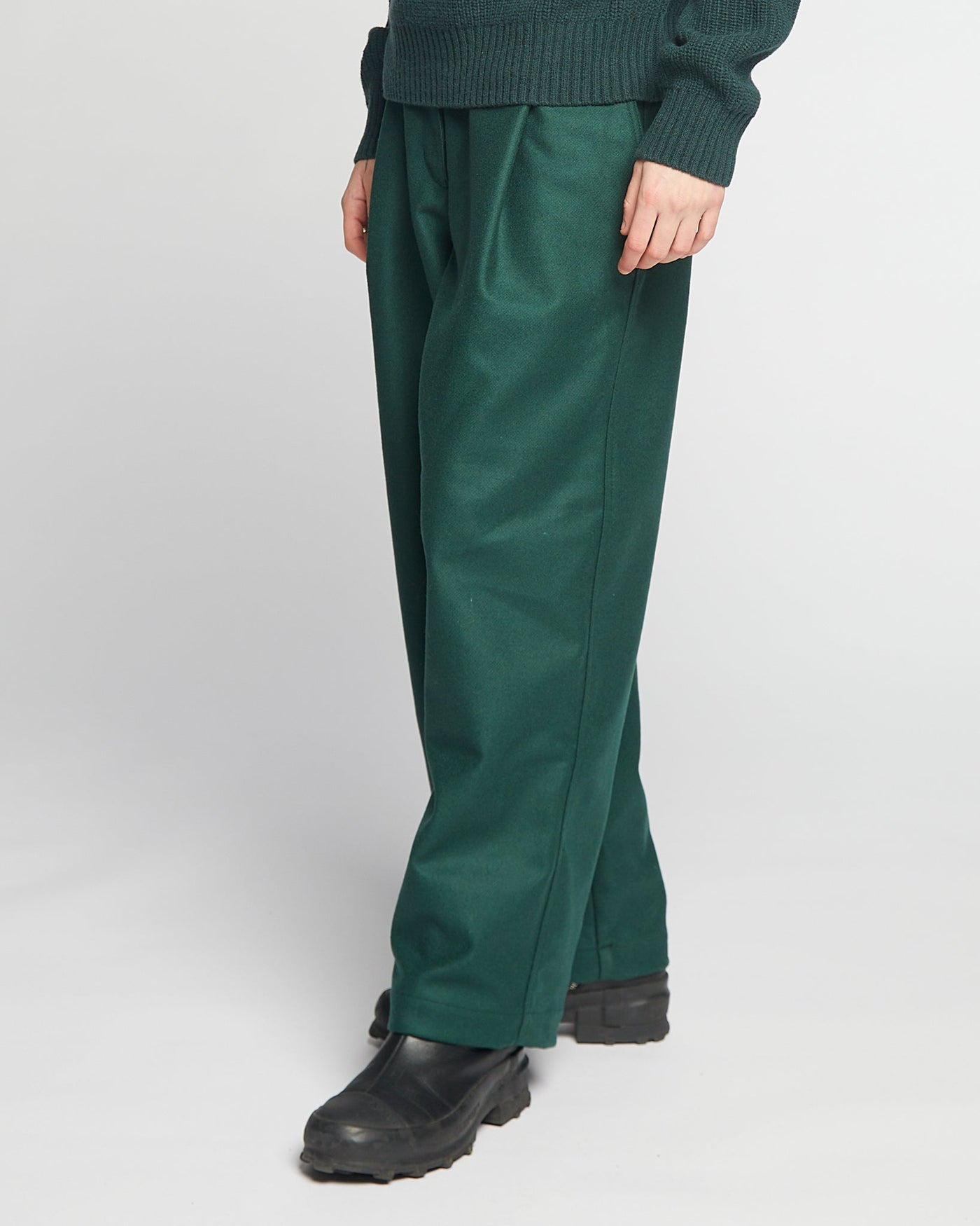 G.o.D British Worker Pants Compact Wool Bottle Green