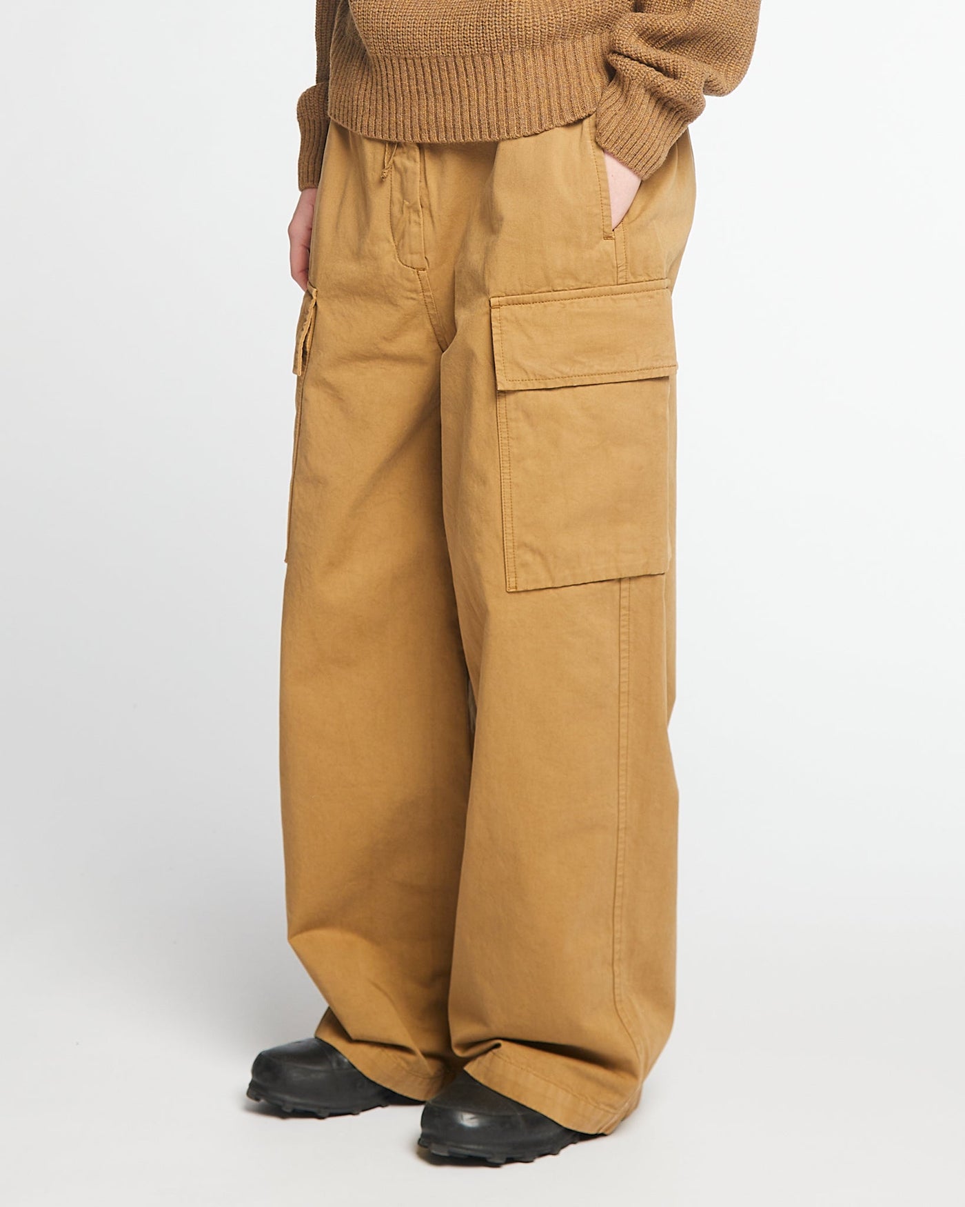 G.o.D Para Pants Crispy Cotton Cumin