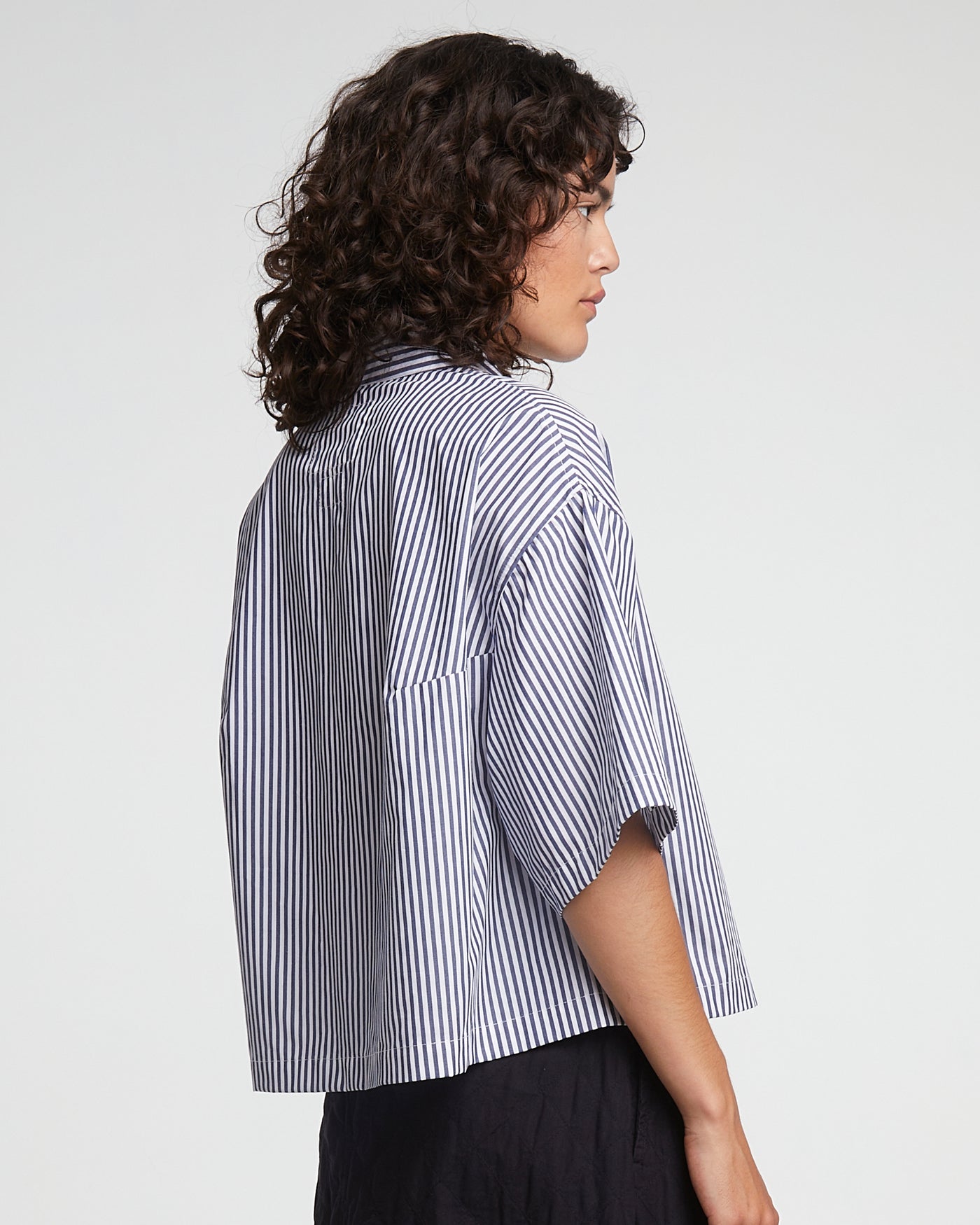 G.o.D Toku Top Poplin Stripes Dark Blue/White