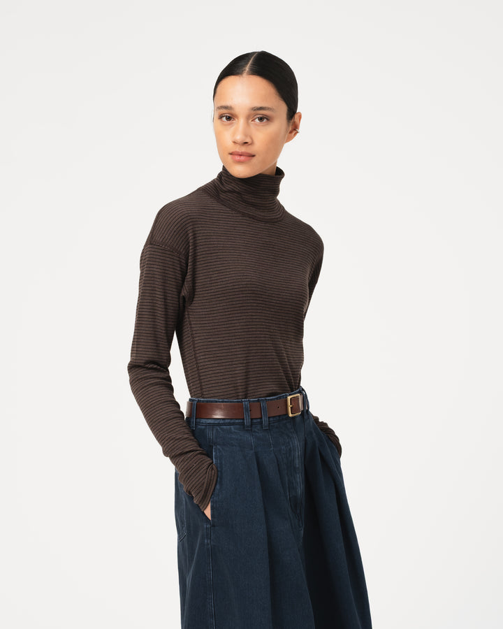 G.o.D Turtle Neck Rib Wool Sepia