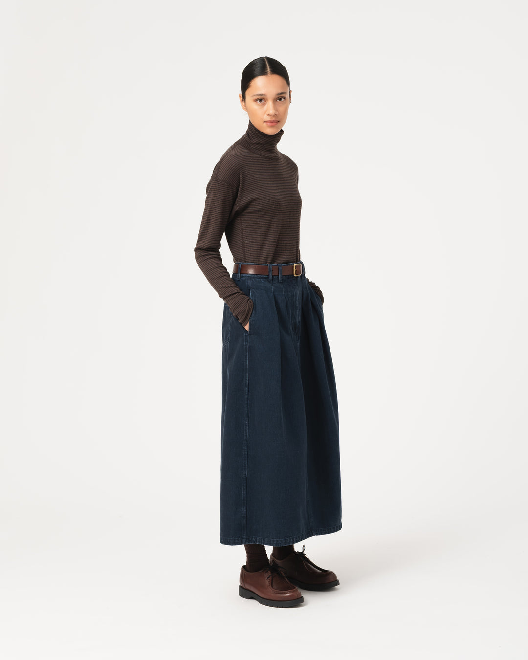 G.o.D Turtle Neck Rib Wool Sepia