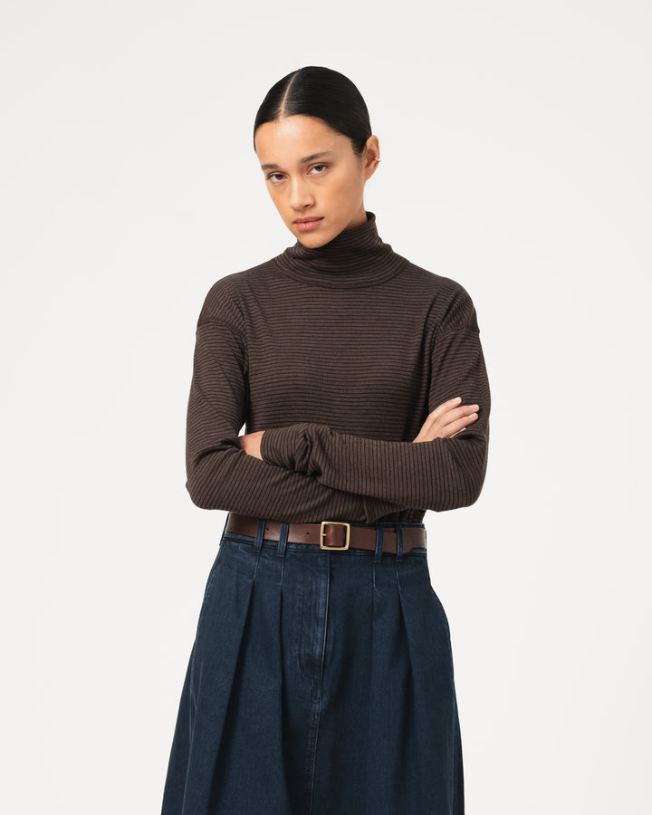 G.o.D Turtle Neck Rib Wool Sepia