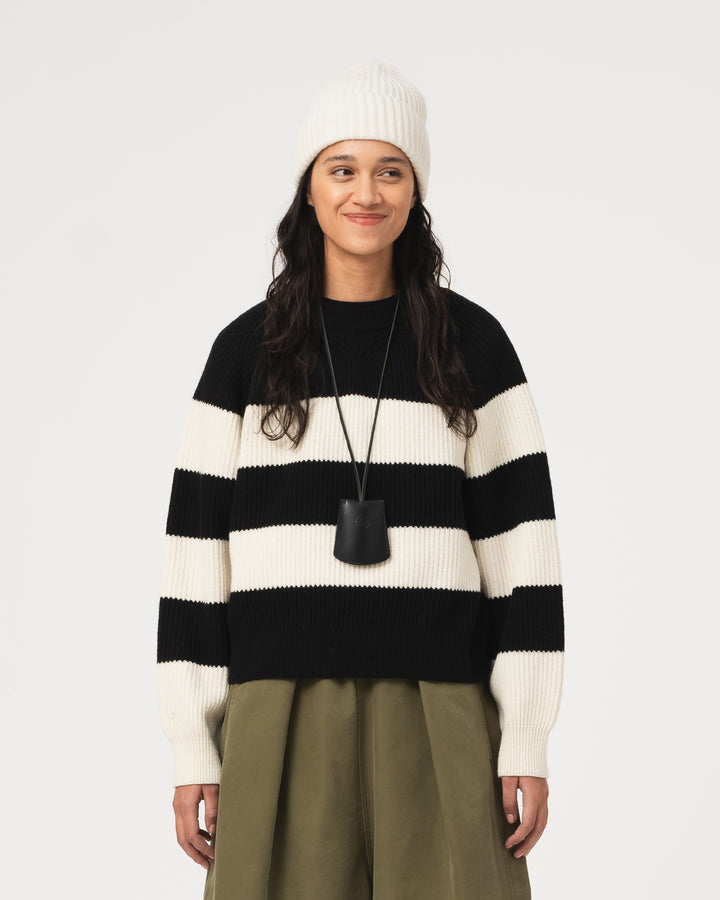 G.o.D Puddle Sweater Delta Yarn Off White / Black Stripes