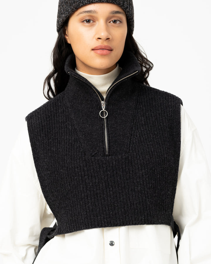 G.o.D Fly Neck Delta Yarn Asphalt