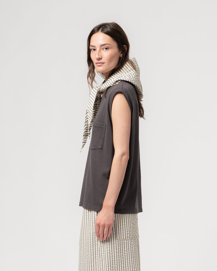 Jackie Scarf Belfast Seersucker Iron/Off-White