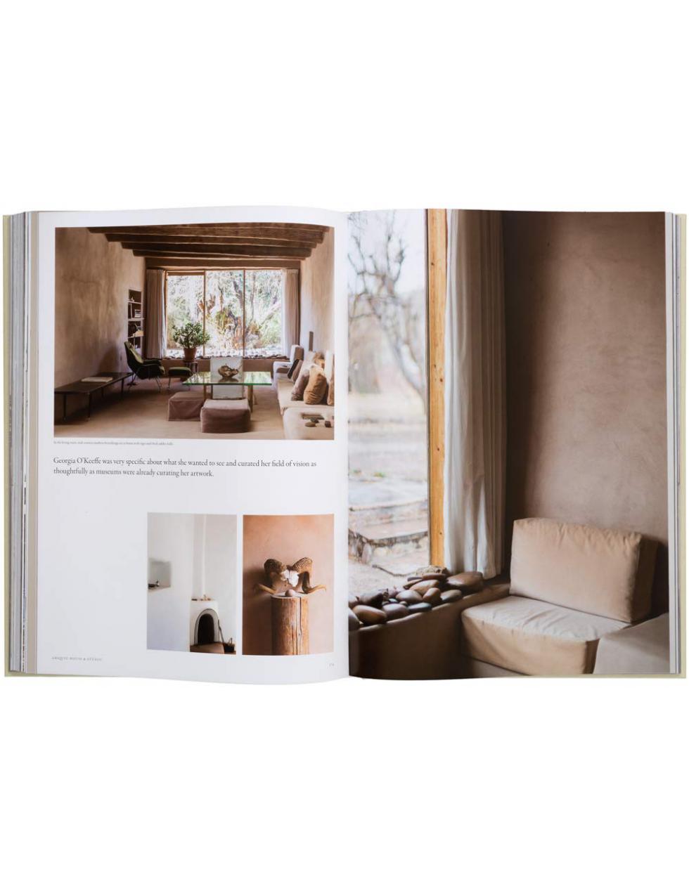 Book: LIVING IN - Modern Masterpieces Of Residential Architecture