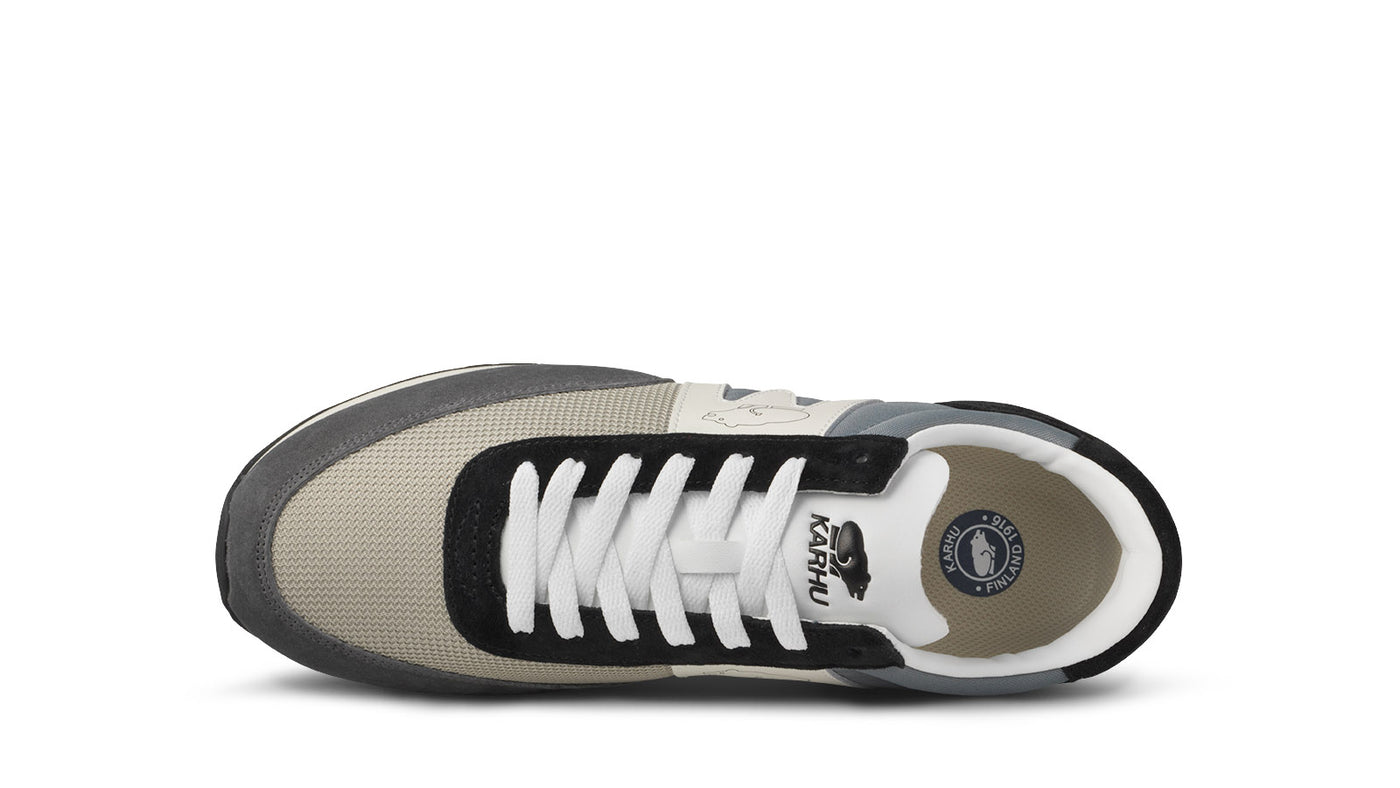 Karhu Albatross 82 - Gunmetal / Lily White