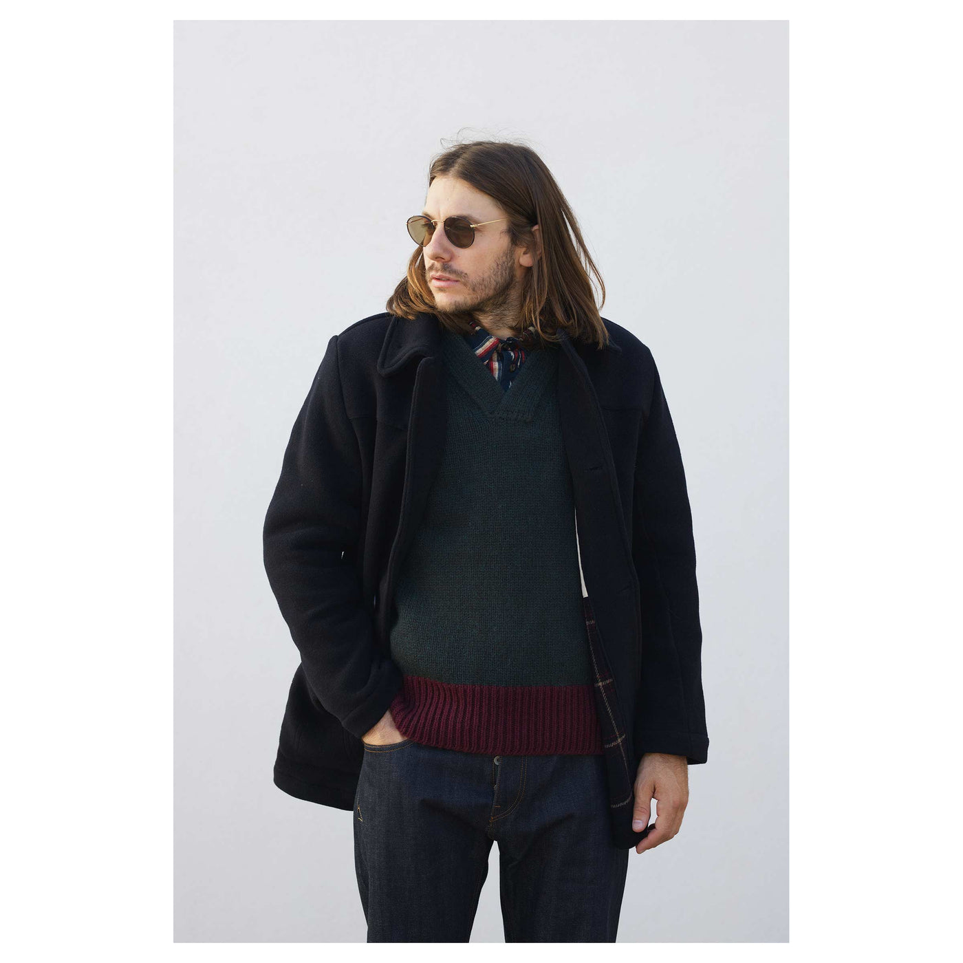 Bi Colored V-Neck knit