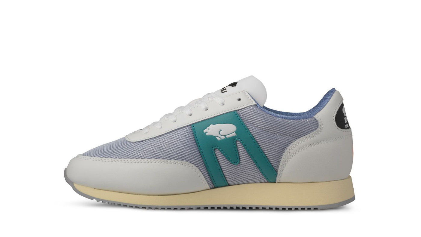Karhu Albatross 82 - Bright White / Porcelain