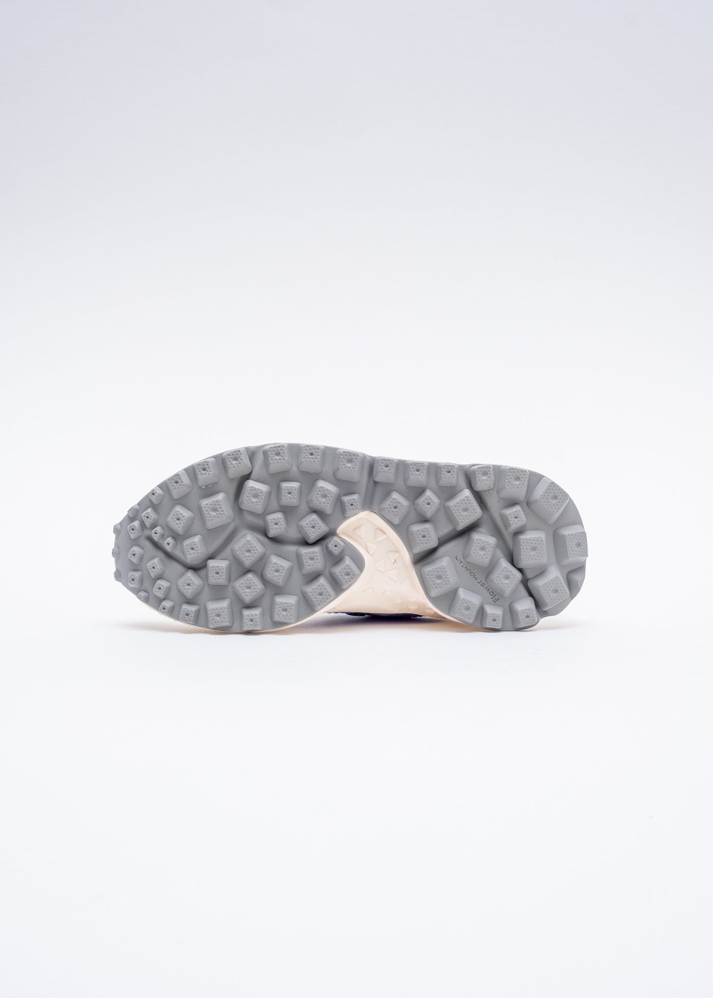 Flower Mountain Kotetsu - Suede Nylon Mesh Embroidery / Taupe (Woman)