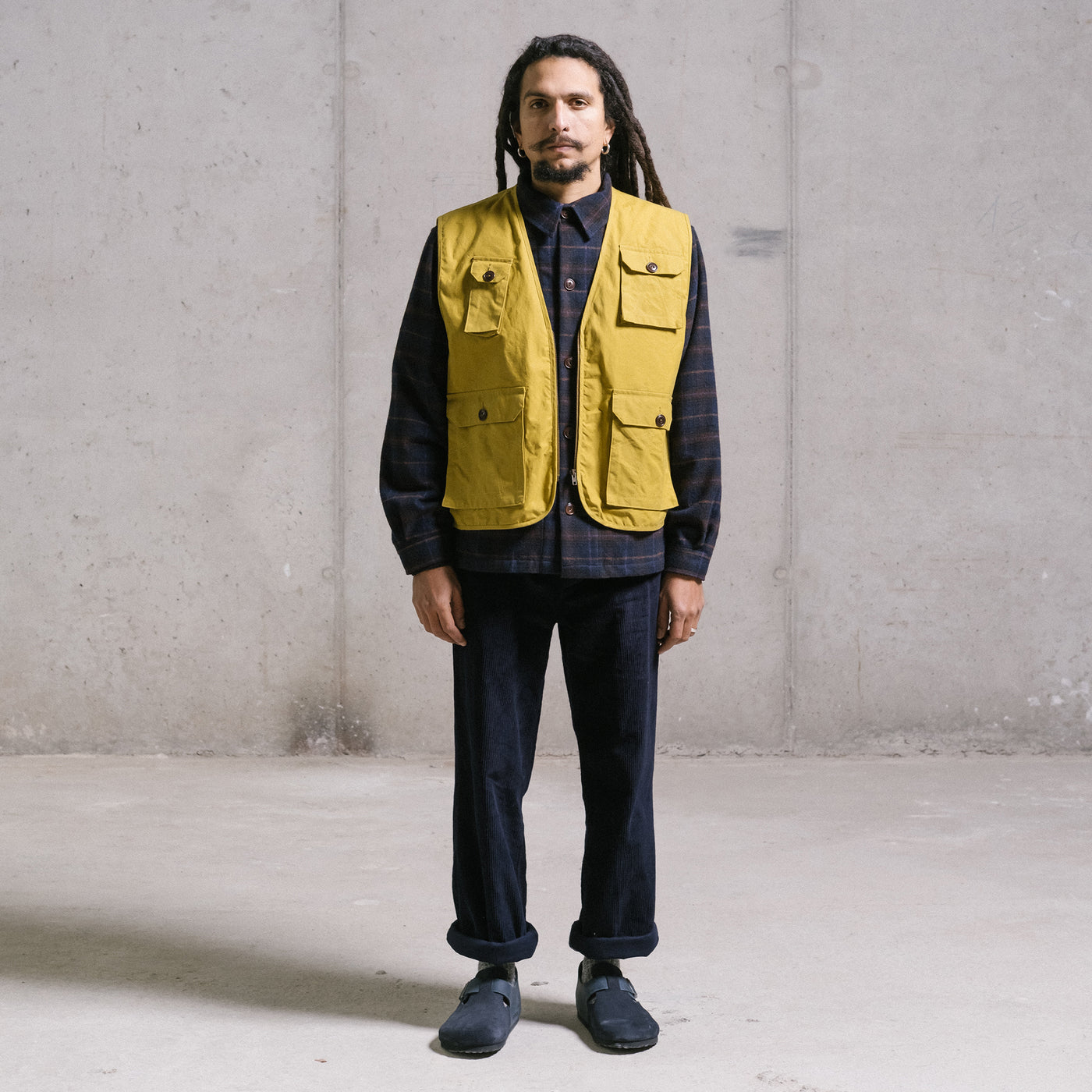 Tropical Vest Dry Waxed Cotton Olivine