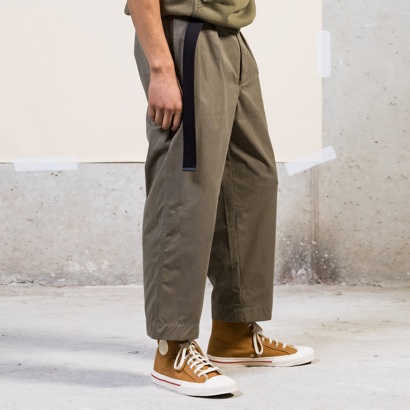 Officer Chino Crispy Cotton Lovat