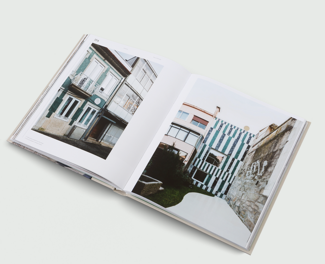 書籍：THE HOME UPGRADE - リノベーションされた建物に建つ新築住宅